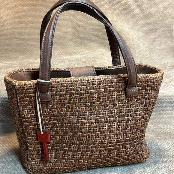 Fossil Handbags - Vintage Fossil Brown Woven Leather Tote Purse Handbag 75082 Snaps.